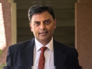 अपर मुख्य सचिव मनु श्रीवास्तव