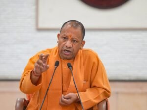 2 दिन के वाराणसी दौरे पर CM योगी