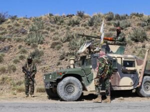 पाक का दावा - 400 अफगान  लड़ाके मारे