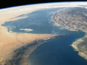 स्ट्रेट ऑफ होर्मुज बंद