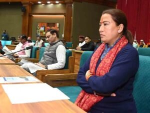 कैबिनेट मंत्री रेखा आर्या