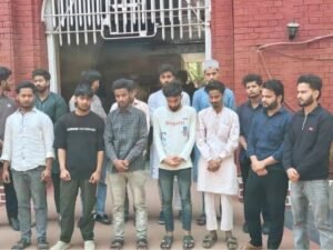 14 लोग गिरफ्तार