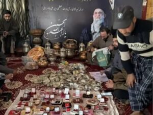 कश्मीरियों ने इकठ्ठा किए 18 करोड़