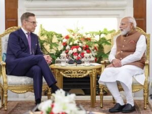 PM मोदी ने की जंग रोकने की अपील