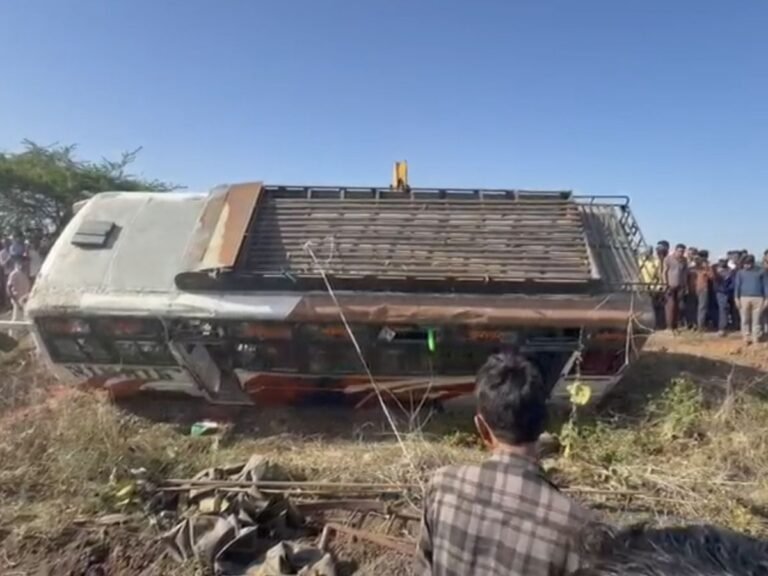 Agar Malwa bus accident