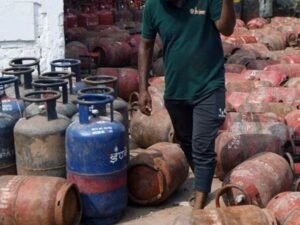 मसूरी में LPG सिलेंडरों की भारी किल्लत