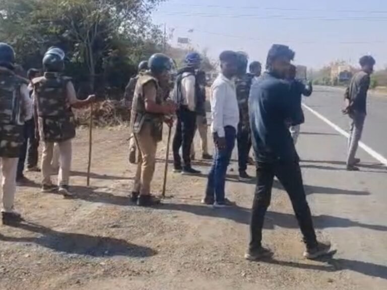 Dhar stone pelting incident