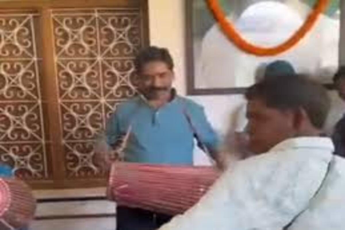 झारखण्ड के मुख्यमंत्री हेमंत सोरेन