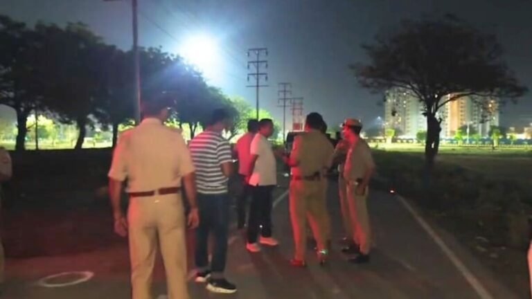 महिलाओं से लूट करने वाला बदमाश लखनऊ पुलिस के एनकाउंटर में हुआ घायल, पैर में लगी गोली