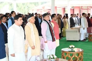 15 मिनट में 5 मंत्री