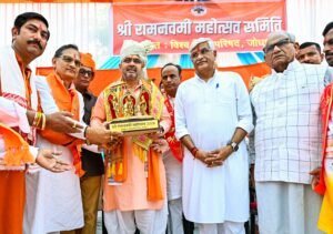 PM के नेतृत्व में देश में आस्था स्थलों के विकास - CM योगी