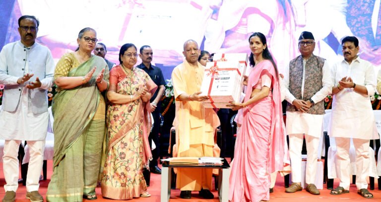 CM Yogi Anganwadi Digital Gift