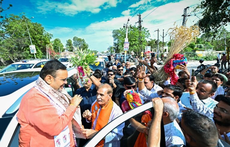 CM Bhajan Lal  Jan Sunwai