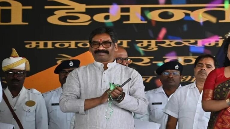 असम चुनाव में झामुमो ने खेला बड़ा दांव, 20 स्टार प्रचारकों की सूची हुई जारी