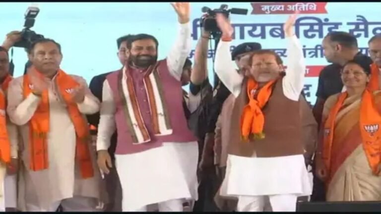 सोनीपत में गरजे हरियाणा CM सैनी, विपक्ष पर जम कर किया वार, बोले-‘वैश्विक संकट में भी ढूंढ रहे राजनीति’