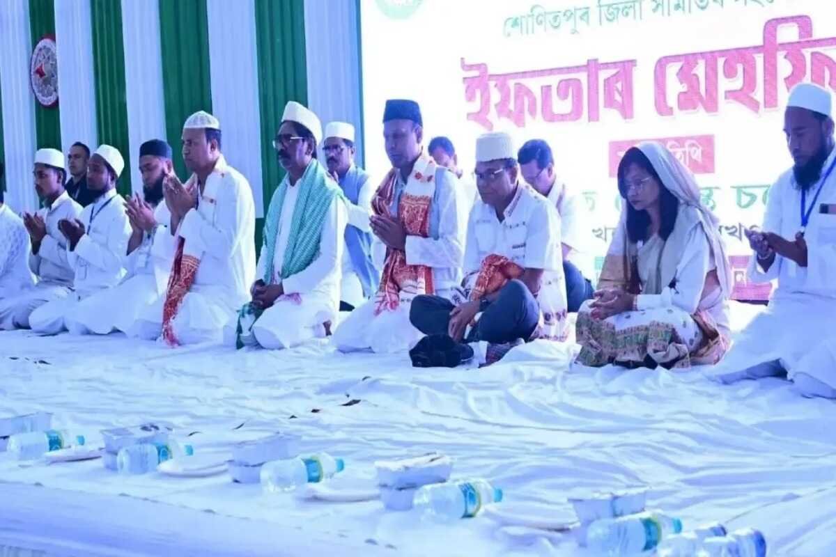 इफ्तार कार्यक्रम में CM सोरेन