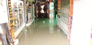 टॉकीज कॉम्प्लेक्स के बेसमेंट