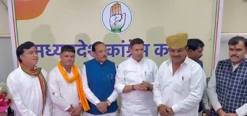 प्रसिद्ध कथावाचक मोहित नागर ने थामा कांग्रेस का हाथ