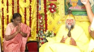 प्रेमानंद महाराज से मिली राष्ट्रपति
