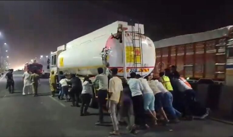 Kanpur Petrol Tanker Loot