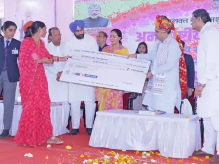 मुख्यमंत्री बोले-किसान-महिलाओं के हित में काम कर रही सरकार