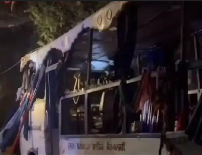 रोड एक्सीडेंट