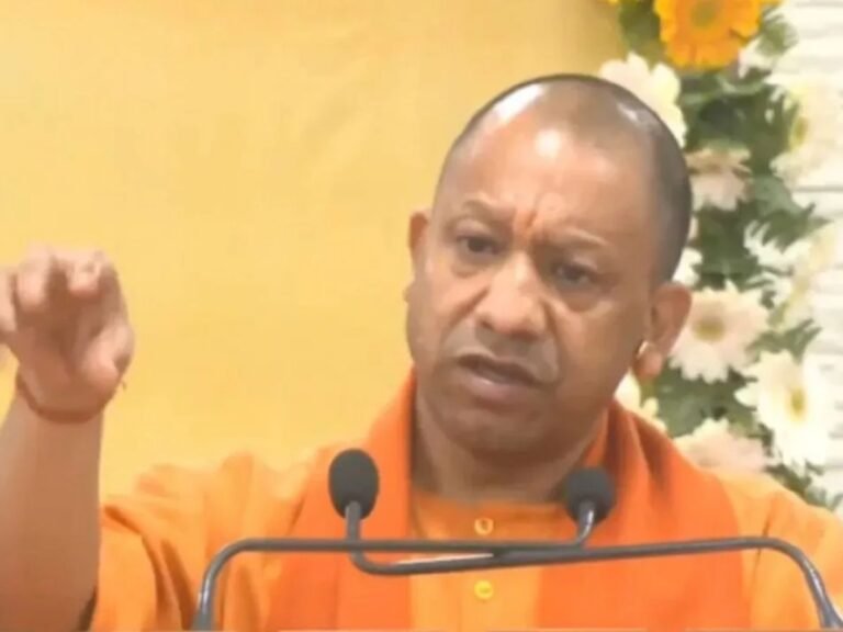 CM Yogi Gorakhpur