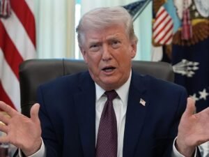 Trump ने NATO को कहा कागजी शेर