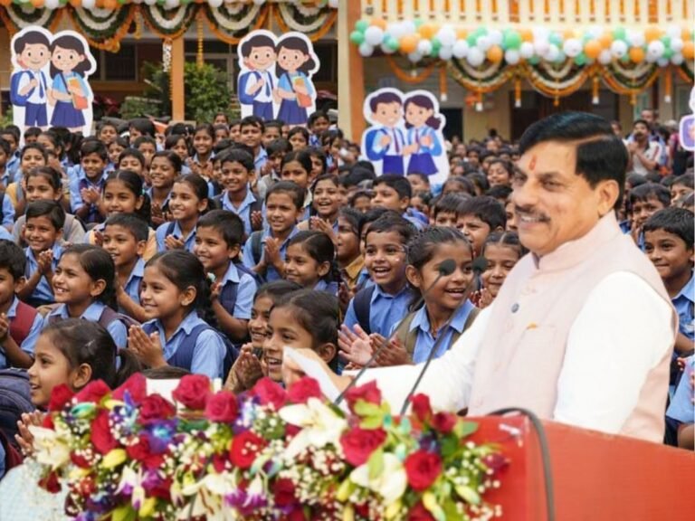 4 दिन चलेगा स्कूल चले अभियान,CM डॉ मोहन ने किया शुभारंभ