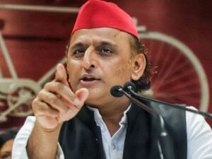 अखिलेश यादव