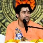 Dhirendra Shastri On Lenskart