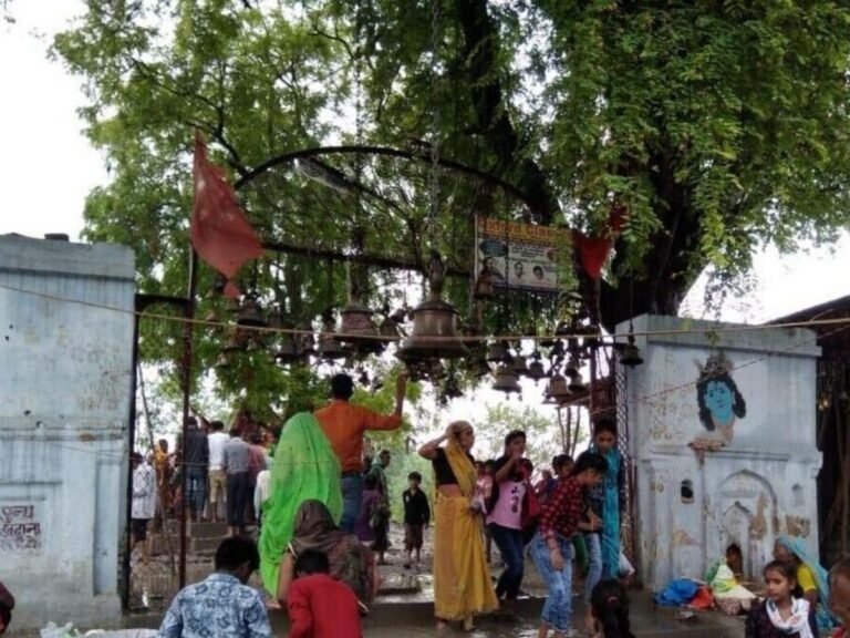 Bhuvaneshwari Devi Temple UP