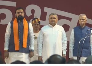 बीजेंद्र यादव और विजय कुमार चौधरी ने उपमुख्यमंत्री पद की शपथ ली। 