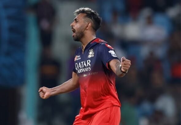 Thusara Complained Against SLC