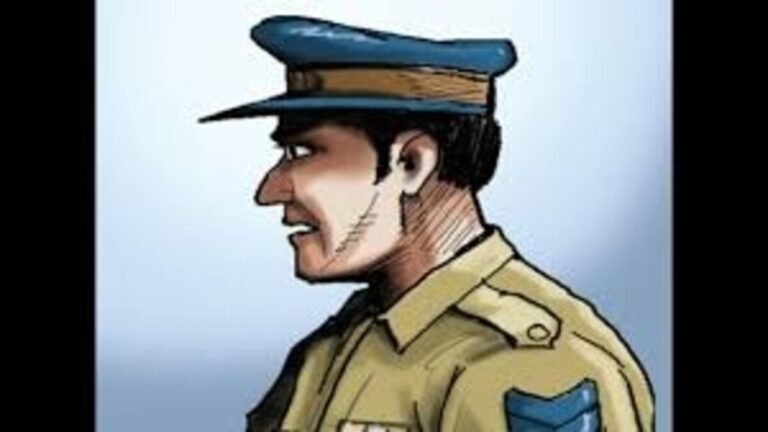 हिरासत में महिला से शर्मनाक डिमांड: अकोला में ASI ने बेटी को भेजने के बदले पैसे का दिया लालच, हुआ निलंबित