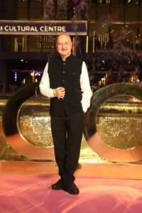 अनुपम खेर