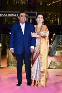 नीता मुकेश अंबानी- मुकेश अंबानी