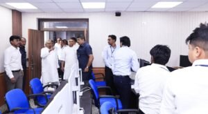 आम युवाओं के लिए भी रोजगार के द्वार खोल रहा