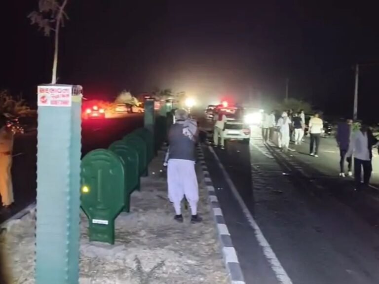 Viramgam highway accident