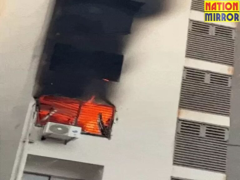 इमारत के छठे माले पर लगी आग