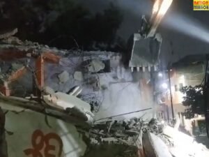 उज्जैन में तोड़ा मंदिर