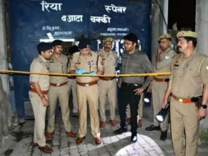 एडीजी मेरठ जोन भानु भास्कर ने भी दौराला पहुंचकर मामले की जानकारी ली।