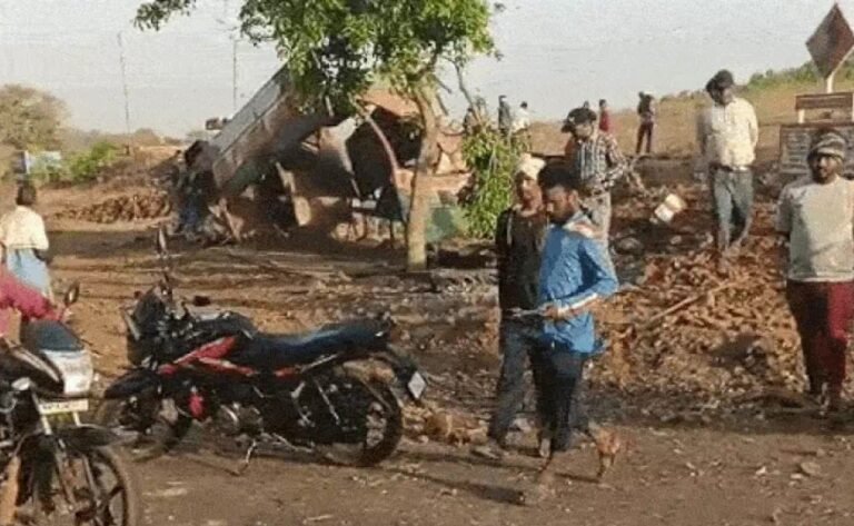 सड़क हादसा