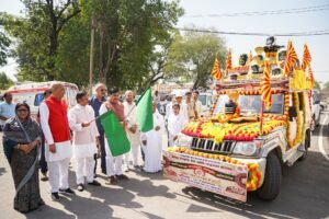 सीएम डॉ मोहन ने दिखाई हरी झंडी