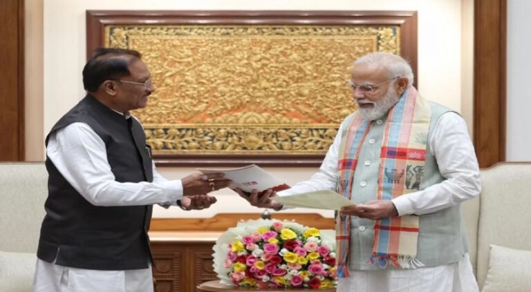 सीएम ने पीएम से की मुलाकात